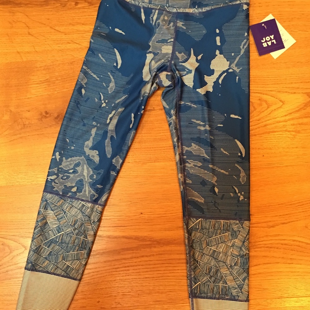 Brand New yoga pants